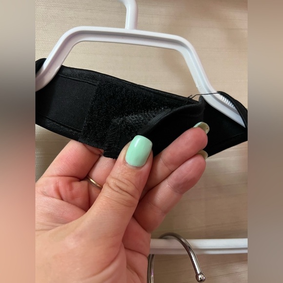 🔴 Vaacodor Corset beautiful detail clasp front and tie in the back size small - Picture 7 of 7